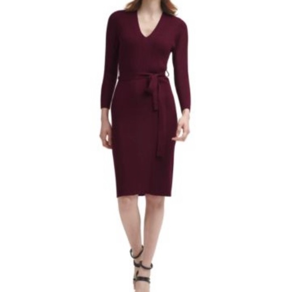 Dkny Dresses & Skirts - DKNY’s midi sheath dress